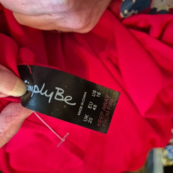 Simply be red top - Picture 8 of 8